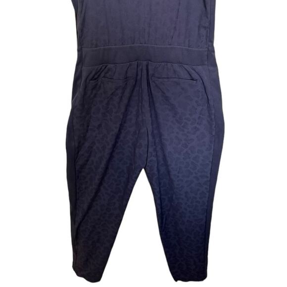 Athleta Brooklyn Jumpsuit Textured Leopard Print Sleeveless Purple Blue Size 6 - Picture 8 of 11